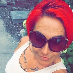 Meet your Posher, Heather